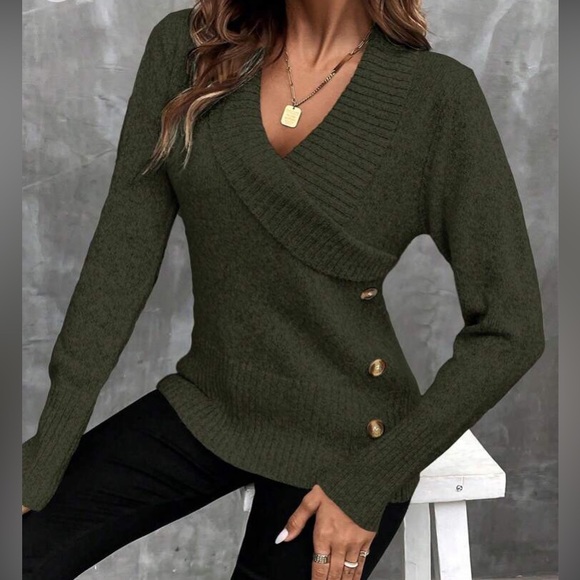 Boho shawl button detail sweater top - Picture 10 of 16